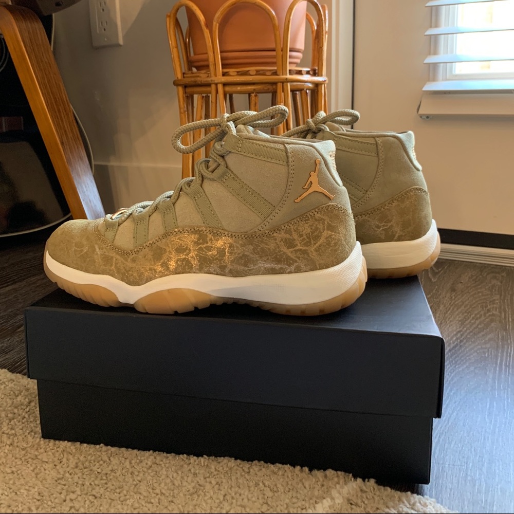 Women’s Air Jordan 11s